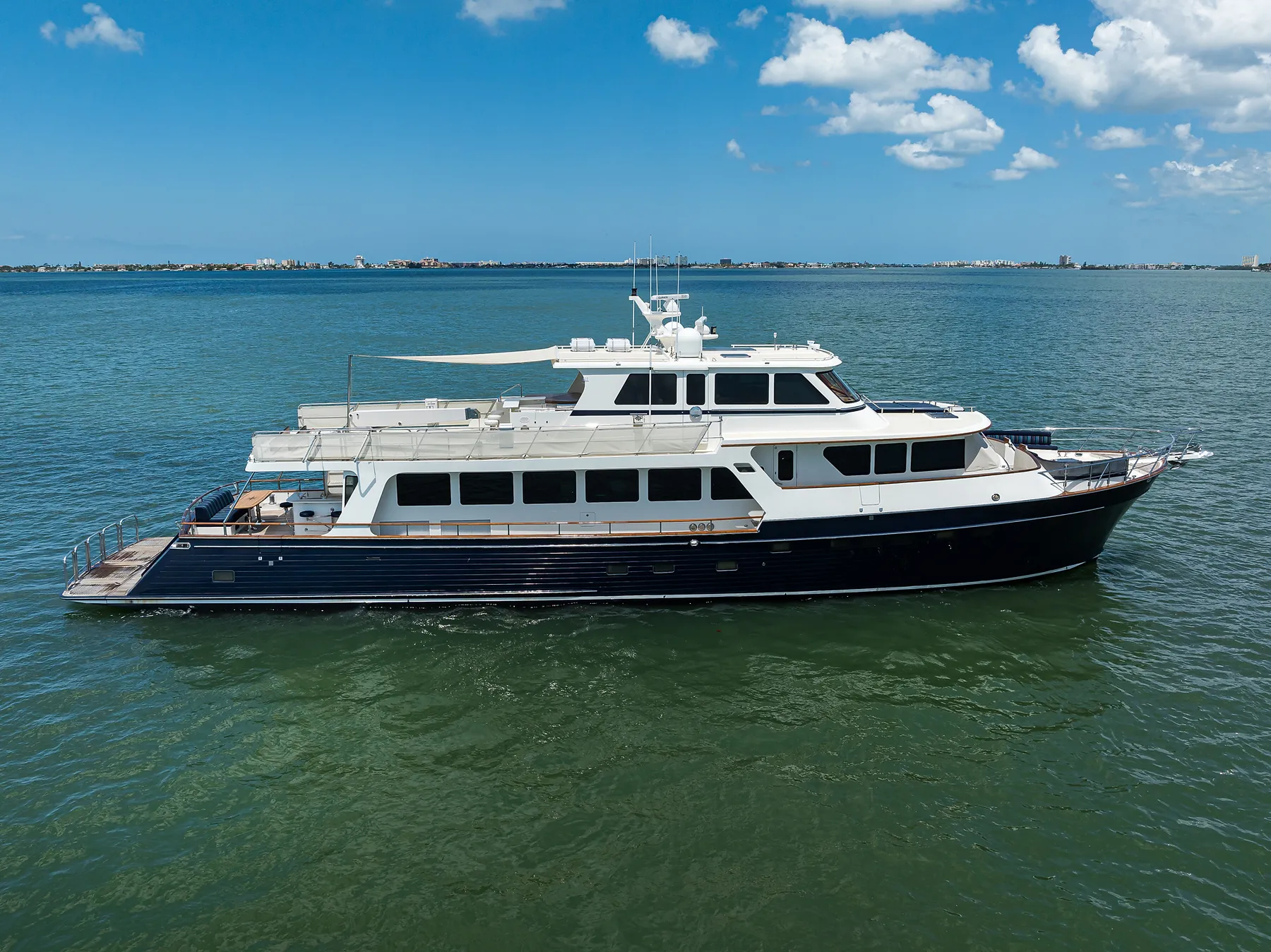 1997 Marlow Explorer Marlow Explorer 97 — Agave for sale thumbnail 2